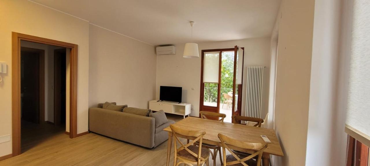 Apartmán Ca' De L'Achille Torri Del Benaco Exteriér fotografie