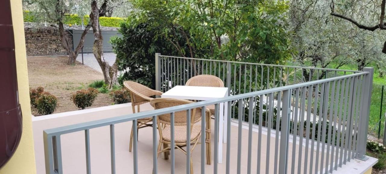 Apartmán Ca' De L'Achille Torri Del Benaco Exteriér fotografie